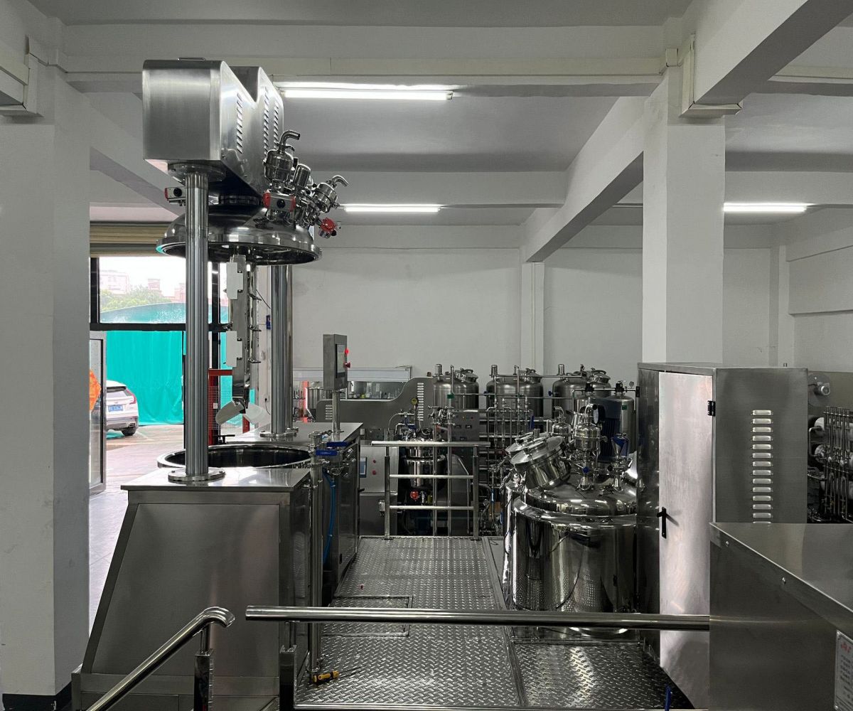 Vacuum Homogenizer Mixer